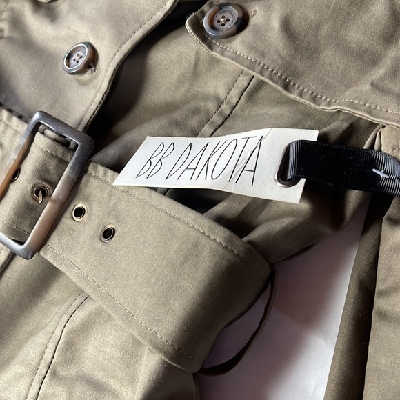 NWT BB Dakota trench coat - Picture 2 of 10